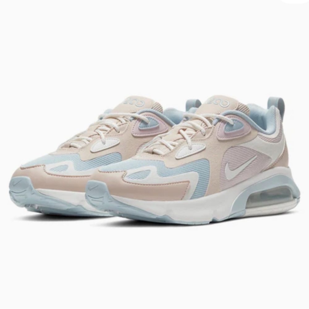 Nike Women's Air Max 270 React in Cream and Blue